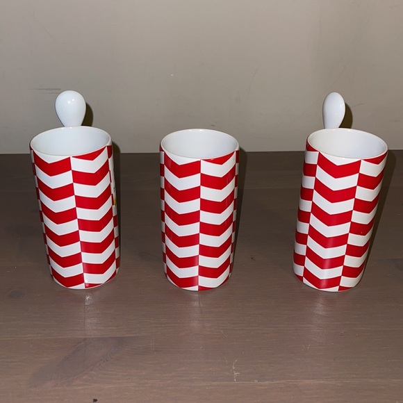 🆕 Starbucks Red and White Chevron Hot Chocolate Ceramic Mug Set - Picture 4 of 8